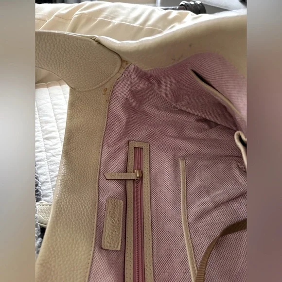 Dooney & Bourke Logo Lock pebble grain leather hobo bag - Picture 14 of 16